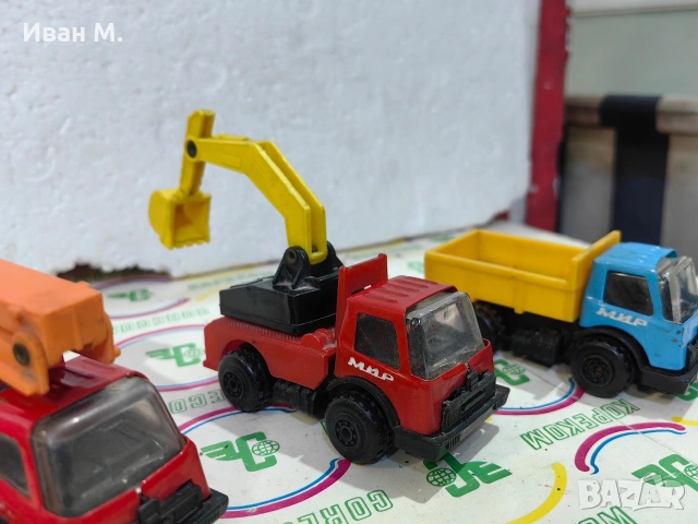 стари ламаринени камиончета МИКРО , снимка 5 - Антикварни и старинни предмети - 53602360