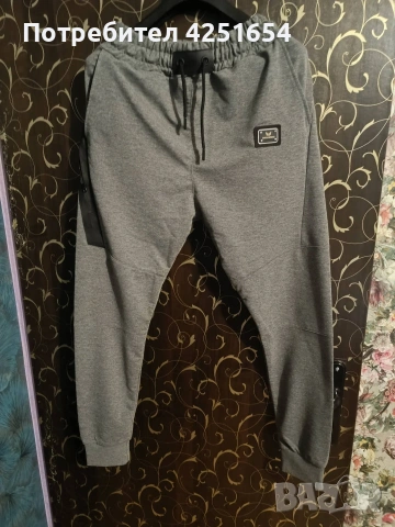 ТОП цена ново долнище и тениска размер L цена 15 евро 