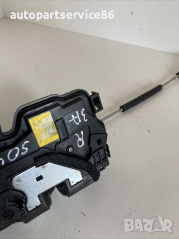 Заключващ механизъм за задна дясна врата за KIA Soul 1.6 CRDi (2011), снимка 3 - Части - 53334459