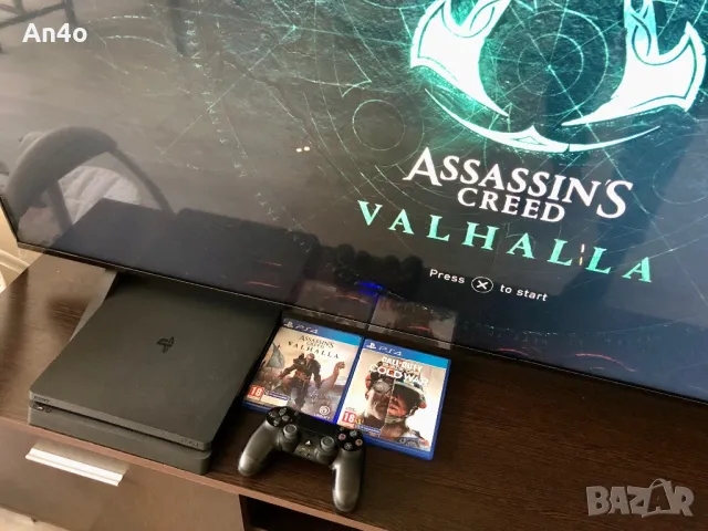 Playstation 4 с джойстик и Assassin's Creed Valhalla и Call of Duty, снимка 2 - PlayStation конзоли - 49245275