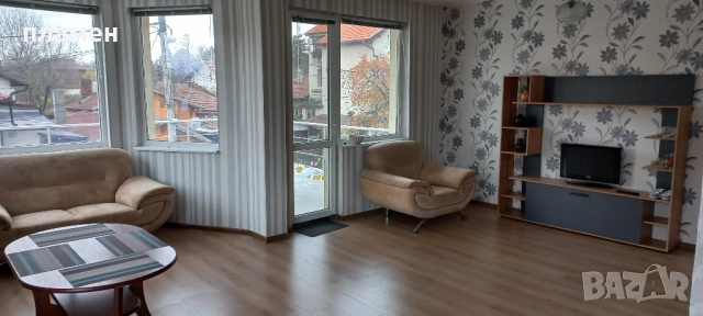 дава под наем двустаен,тристаен,2 етаж от 4 етажна къща София кв.Орландовци