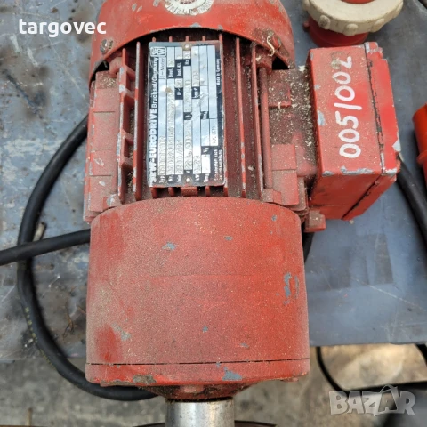 трифазен мотор редуктор немски, снимка 2 - Други инструменти - 50651119