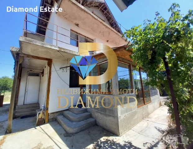 Двуетажна вила в село Средец, общ. Опан, снимка 2 - Вили - 51247572