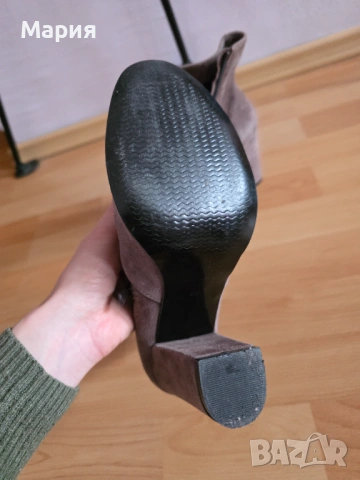 Боти на ток от естествен велур, снимка 2 - Дамски боти - 53510718