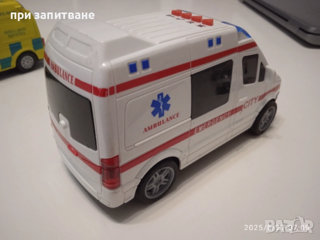 2 бр. линейки пластмасови, 16 см. и 2 полицейски джипа 11-13 см. Volvo XC 90 и BMW X5 , снимка 6 - Коли, камиони, мотори, писти - 51516301