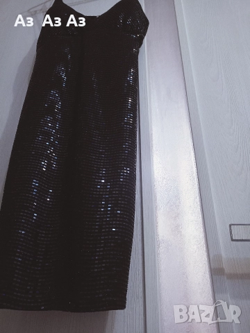 Рокля с пайети/еластична 