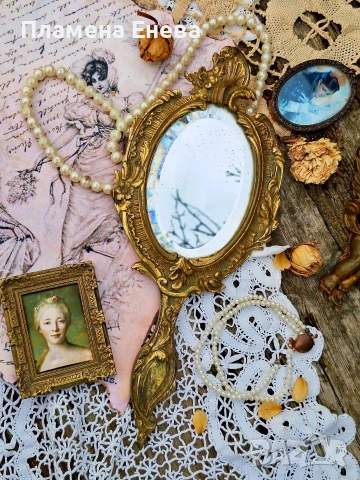 Старо бронзово огледало 