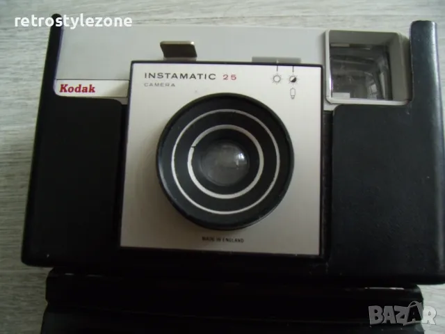 № 7698 стар фотоапарат - Kodak INSTAMATIC 25, снимка 2 - Други ценни предмети - 47250704