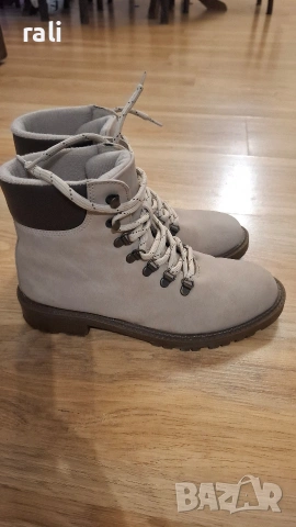 Бежови боти LC, снимка 3 - Дамски боти - 53223485