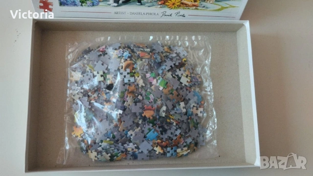 Пъзел Trefl, Кучета в градината, 1000 части, снимка 4 - Пъзели - 54289414