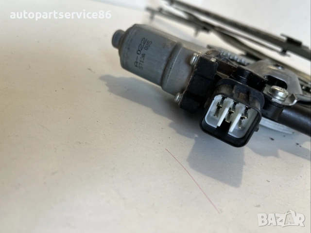 Стъклоповдигач преден ляв за врата на Peugeot 4007 (2009) 5713A085, снимка 2 - Части - 53680592