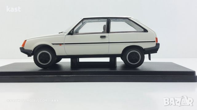 KAST-Models Умален модел на Moskvitch 400-422 (Москвич) Special-H 1/24, снимка 2 - Колекции - 45452619