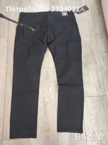 Продавам мъжки панталон , снимка 1 - Панталони - 45202324