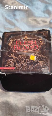 Карти Flesh and Blood (Над 360 бр.), снимка 1 - Карти за игра - 46607008