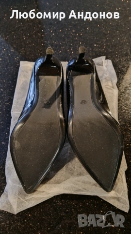 Дамски черни-лачени обувки, снимка 6 - Дамски обувки на ток - 53063248