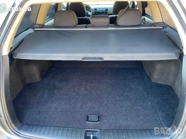 Субару Аутбак 2.5 Автоматик, снимка 10 - Автомобили и джипове - 52426408