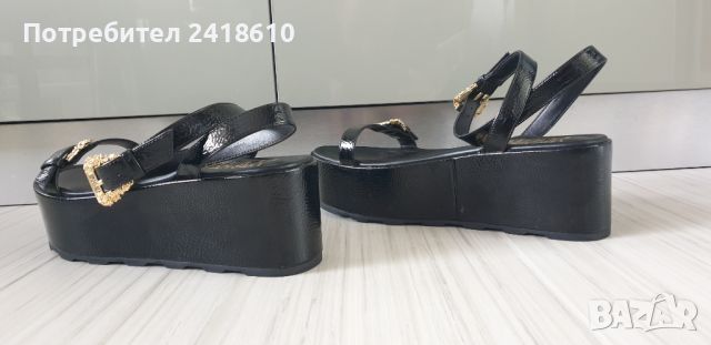 Versace Jeans Couture Womens Size 41/26.5см НОВО! ОРИГИНАЛ! Дамски Сандали ., снимка 13 - Сандали - 45636125