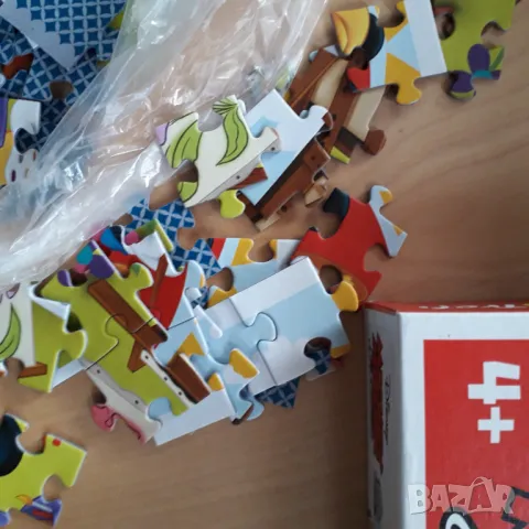 Пъзел - Мики Маус и приятели , снимка 5 - Игри и пъзели - 49934620