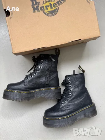 Dr.Martens  премиум естествена кожа , снимка 2 - Дамски боти - 47990690