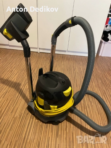 Професионална прахосмукачка Керхер Karcher T10/1, снимка 1