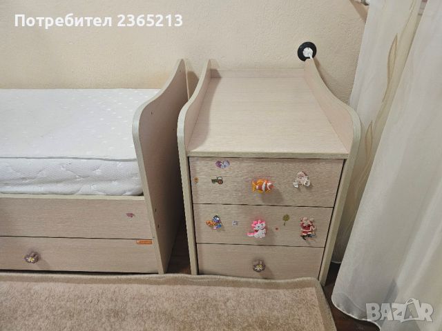 Продавам Много запазено детско легло 160 на 60см., снимка 2 - Бебешки легла и матраци - 45648885
