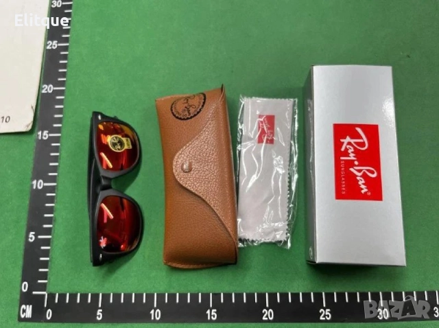 очила с черен обикновен калъф и Ув защита ray ban , снимка 3 - Слънчеви и диоптрични очила - 52741594