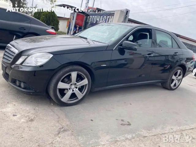 Mercedes-Benz E220 CDI *НА ЧАСТИ*, снимка 2 - Автомобили и джипове - 48714134