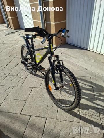 ROCKRIDER  ДЕТСКИ ПЛАНИНСКИ ВЕЛОСИПЕД ROCKRIDER EXPLORE 500, 20 ИНЧА, ЗА 6 – 9 ГОД., ЧЕРЕН, снимка 5 - Детски велосипеди, триколки и коли - 53647942