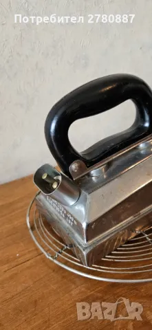 ретро 1950г тежка ютия елпром бдс , снимка 2 - Други ценни предмети - 50107364