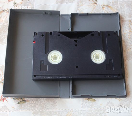 Betacam SP - две касети, снимка 12 - Стойки, 3D очила, аксесоари - 45694073