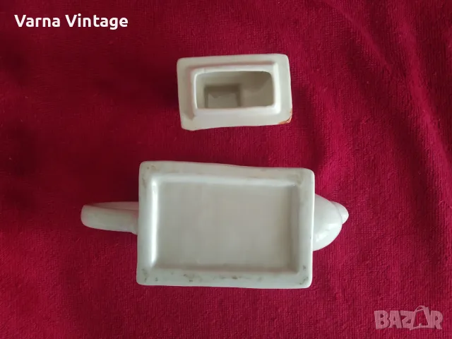 Колекционерски декоративен порцеланов чайник, снимка 7 - Антикварни и старинни предмети - 49814909