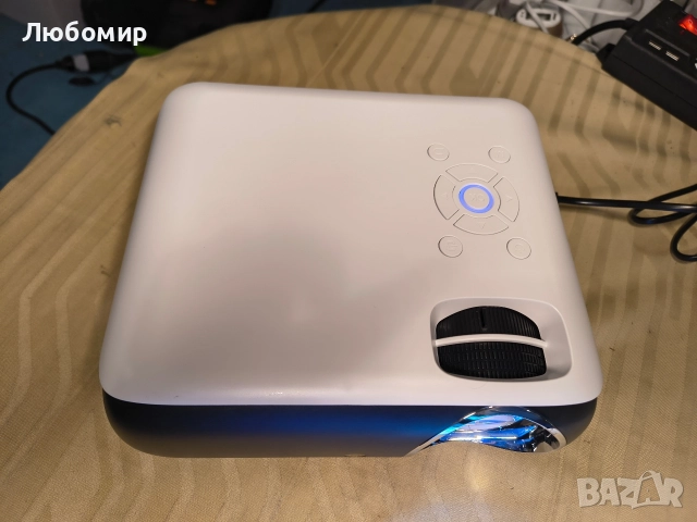 HAPPRUN Native преносим Bluetooth проектор 1080p Full HD с вграден високоговорител, съвместим  , снимка 2 - Плейъри, домашно кино, прожектори - 52732610