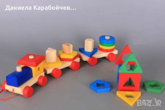 Дървено влакче с формички, снимка 1 - Образователни игри - 46613920