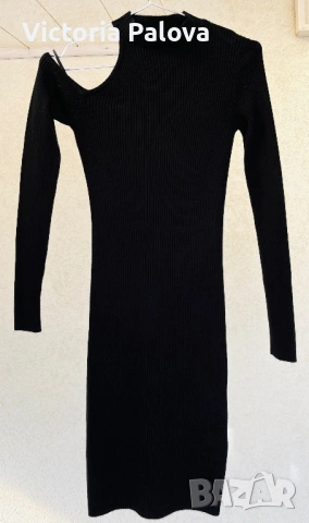 GUESS атрактивна рокля с изрязано рамо и дълги ръкави, снимка 2 - Рокли - 53629928