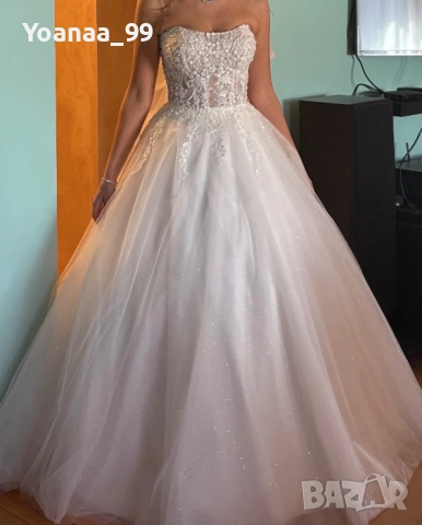 Булчинска рокля