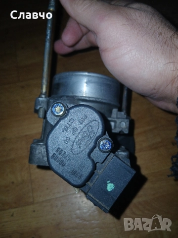 Дроселова клапа форд мондео мк2 1.8 2.0бензин, снимка 6 - Части - 52084977