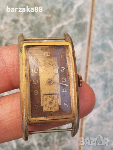 Стар механичен часовник Elida