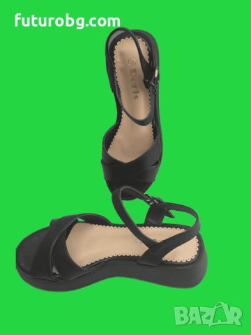 Дамски черни сандали с анатомична подметка на лека платформа, снимка 3 - Сандали - 46071183
