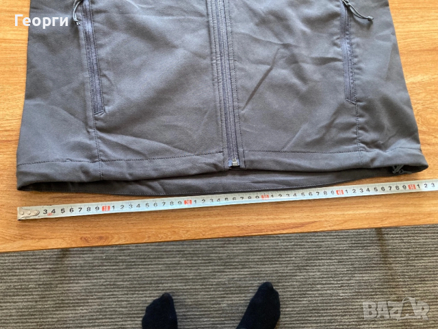 Оригинална ветровка The North Face , снимка 11 - Якета - 53379912