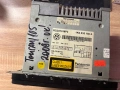   оригинално автомобилно радио VW RCD210 MP3 (модел 1K0 035 156 A), снимка 2