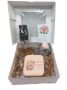 Подаръчна кутия с чаша вино, цвете и кутия за бижута или огледалце по избор, снимка 1 - Сувенири от дърво - 45712007