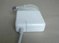 ОРИГИНАЛНО зарядно, адаптер за Apple Macbook - MagSafe 2 (А1424) / 85W , снимка 3