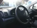 Toyota Corolla verso на части, снимка 6