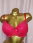 Hunkemoller 85 F Червен дантелен сутиен , снимка 1