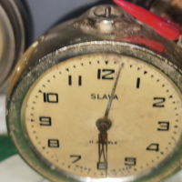 Настолен часовник будилник Слава Глобус Ракета , снимка 2 - Антикварни и старинни предмети - 44942054