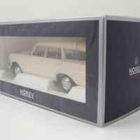Mercedes 200 Universal Kombi 1966 - мащаб 1:18 на Norev моделът е нов в кутия, снимка 11 - Колекции - 45508798