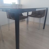 Трапезна маса (стъклена) + 4 стола, снимка 3 - Маси - 45270254