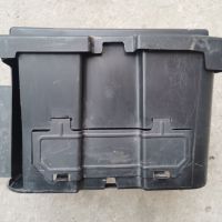 Кутия за акумулатор за Honda crv 2 бензин, снимка 1 - Части - 45320918
