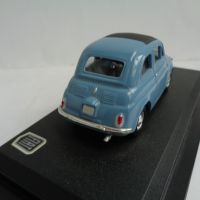 1:43 FIAT 500 КОЛИЧКА ИГРАЧКА МОДЕЛ, снимка 4 - Колекции - 45447697