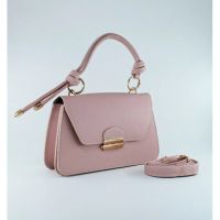 Елегантна фешън чанта с авнгардни дръжки в модерни цветове, снимка 4 - Чанти - 45766910